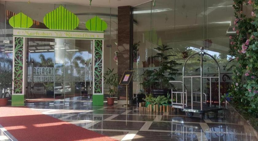 The Belagri Hotel And Convention Sorong Exterior photo